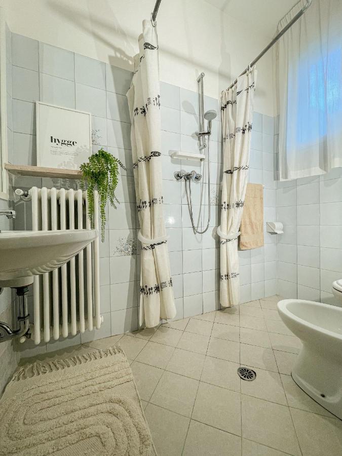Americana Beach House Rimini Esterno foto