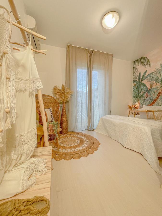 Americana Beach House Rimini Esterno foto