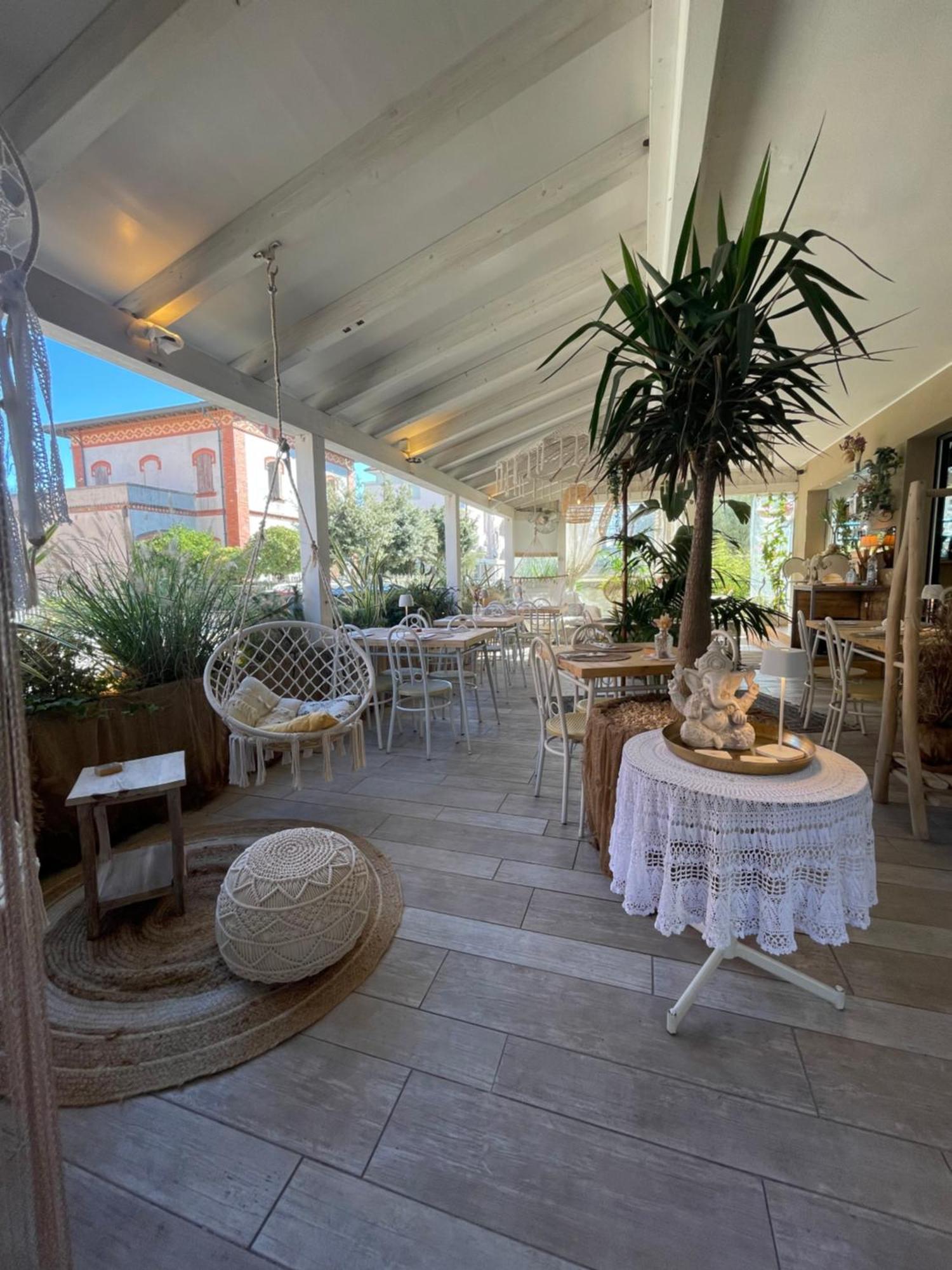 Americana Beach House Rimini Esterno foto